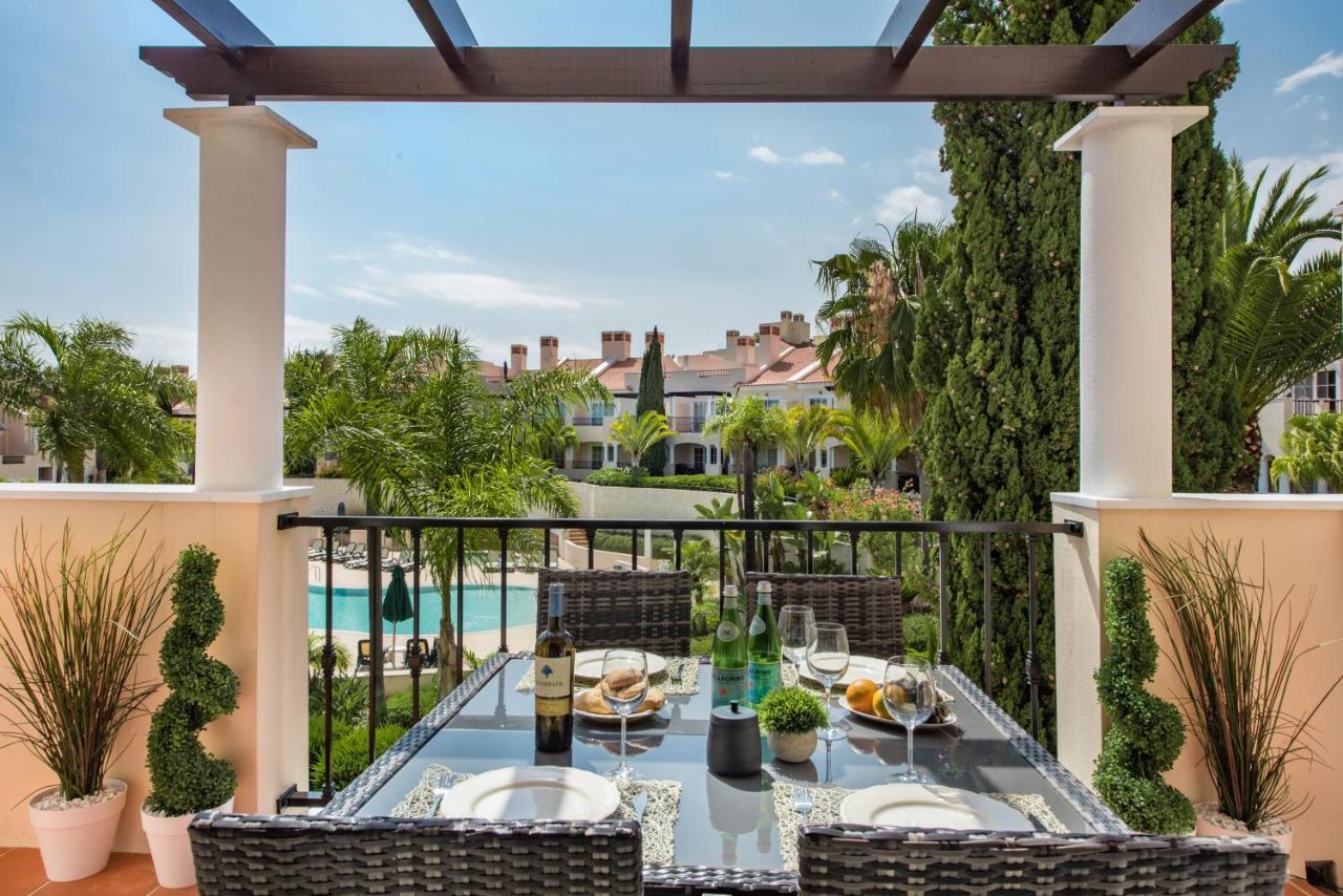 Luxury Apartment With Communal Pool And Terrace Quarteira Exterior foto